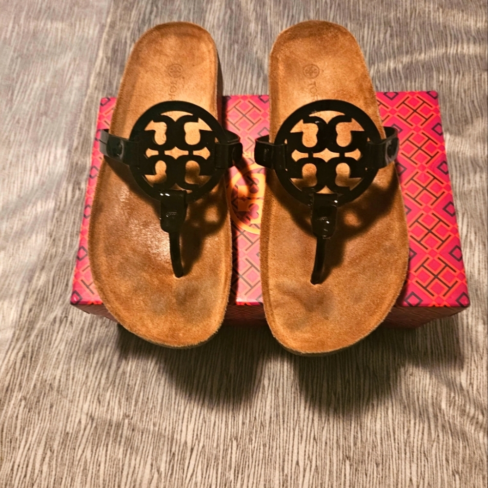 Tory Burch Miller Cloud Sandal size 8